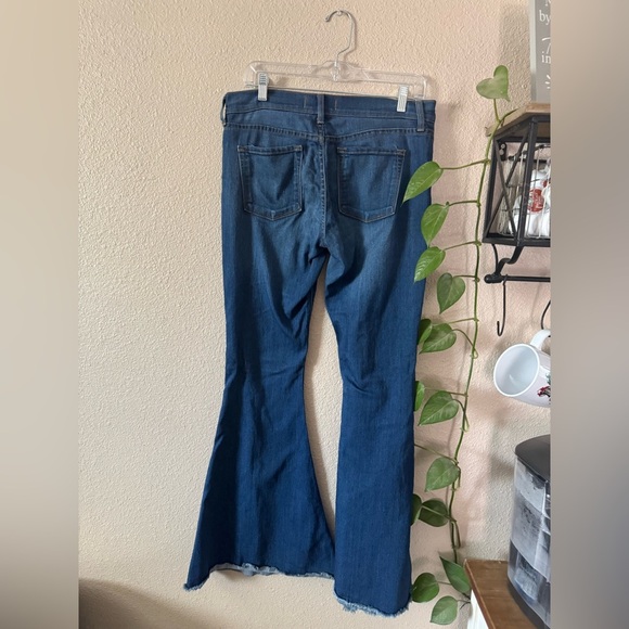 free people just float on flare jeans - Picture 6 of 6